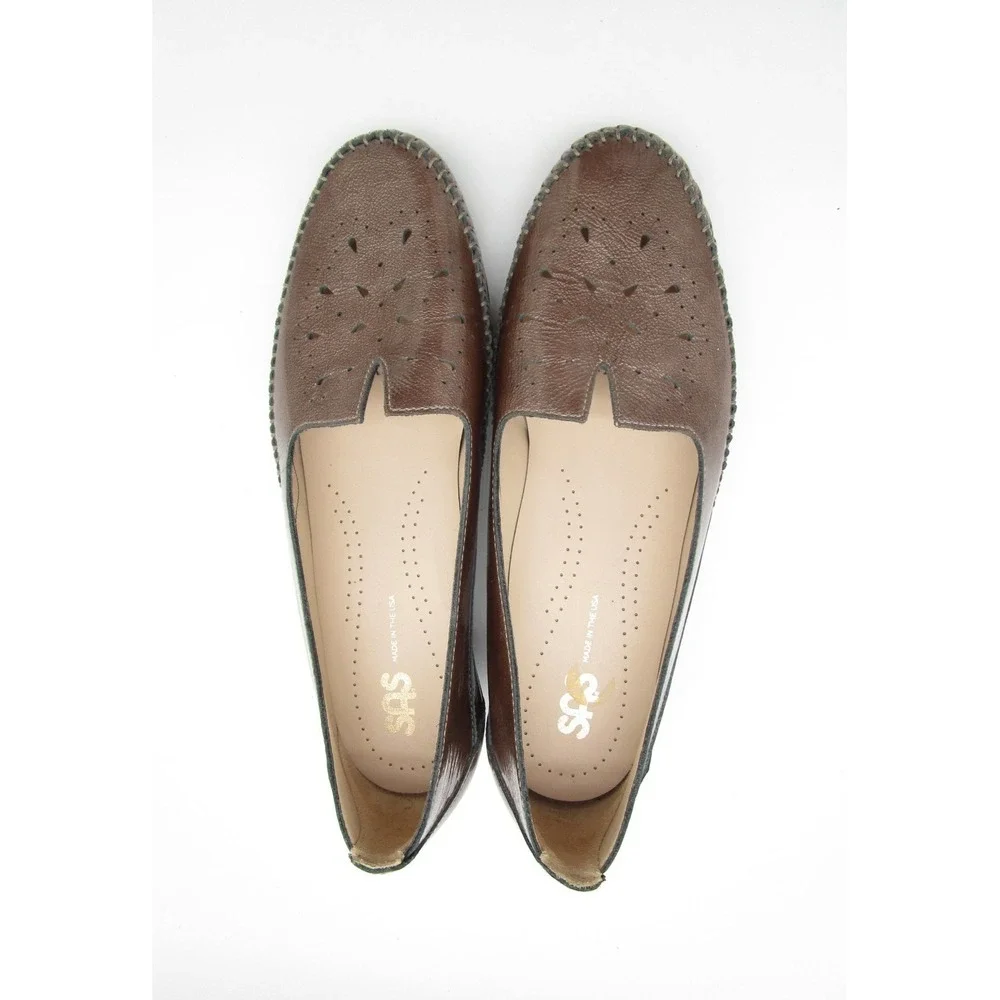 SAS Sonyo Patent Leather Slip On Pumps Perforated Cutout Shoes Womens 9M